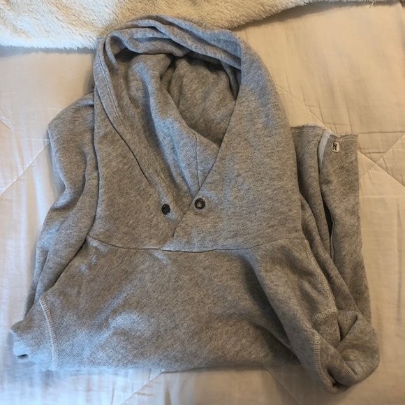 Abercrombie Cropped Sweatshirt - Picture 6 of 6
